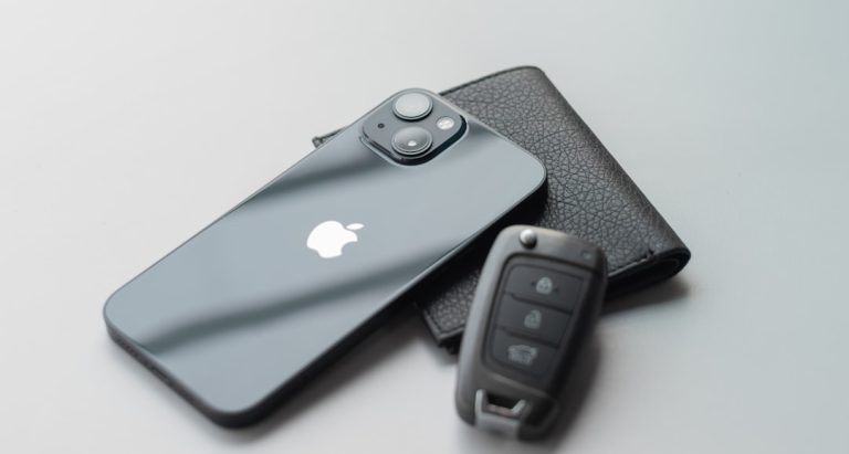 The Psychology of Tech: How Gadgets Impact Our Mental Well-being